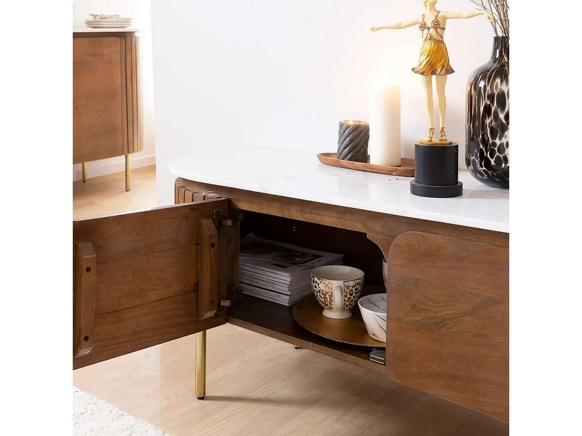 Mueble de TV de madera de mango y mármol Siena con almacenamiento y patas doradas