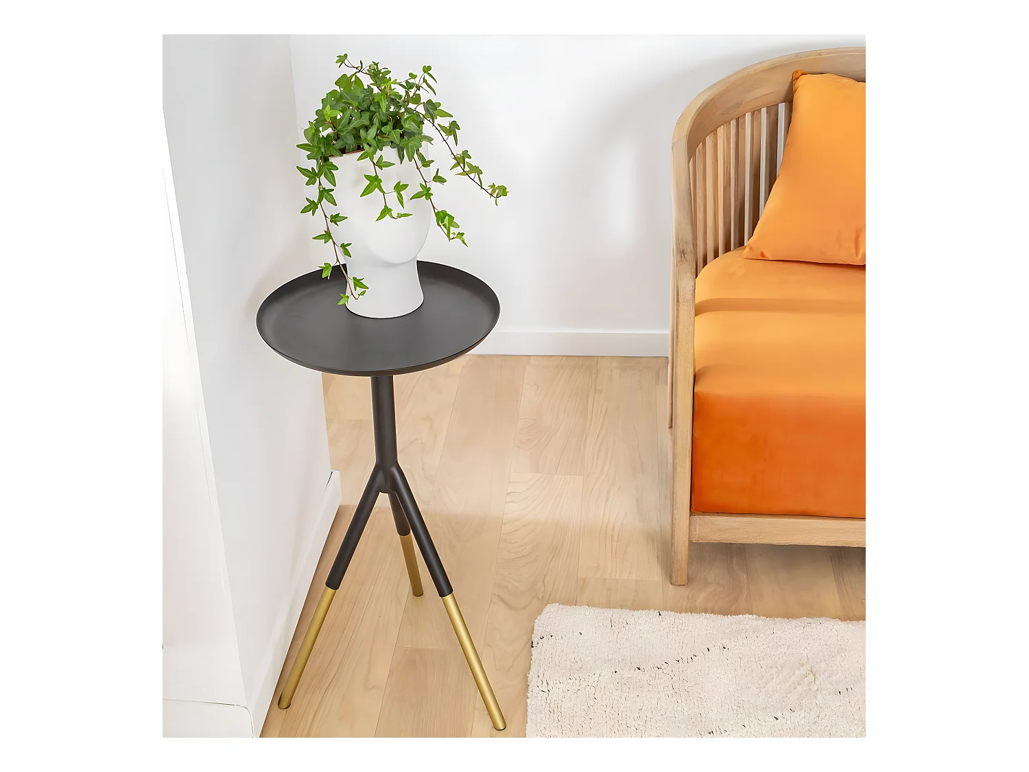 Bout de canapé en métal William