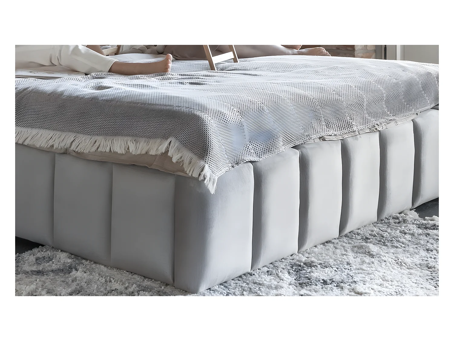 Lit 180x200 rembourré en velours luxe avec coffre et éclairage LED, gris, LANA