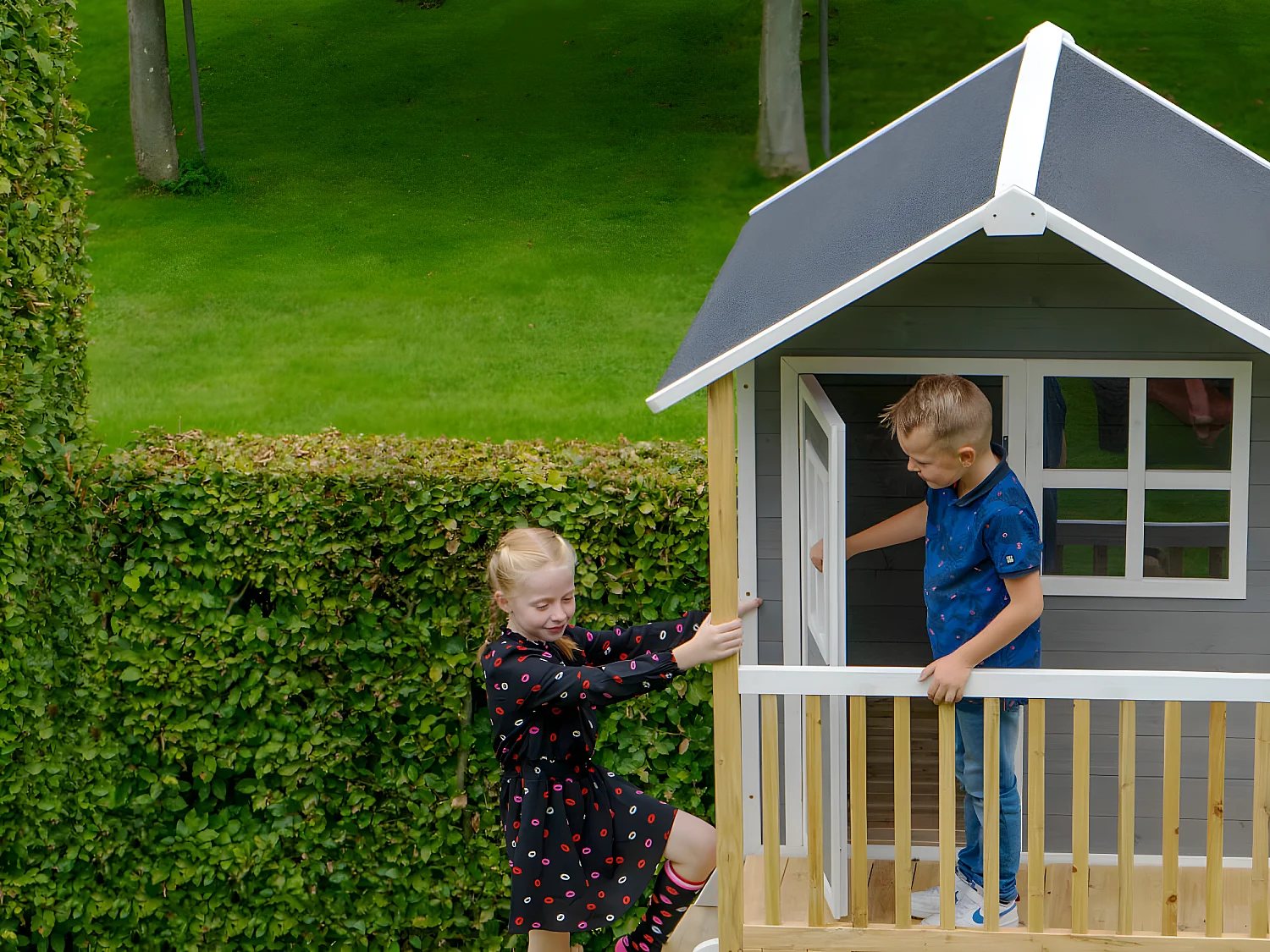 Maisonnette en bois pour enfants Loft 300 Gris - Exit Toys