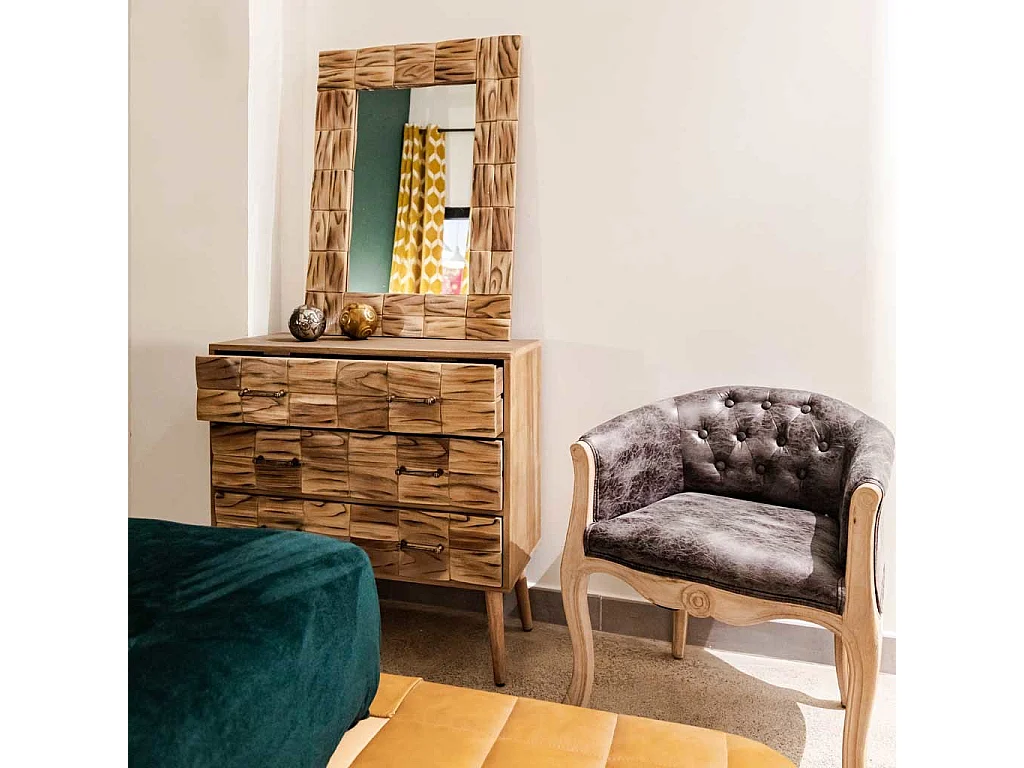 Fauteuil en bois rembourré noir 61x61x71h