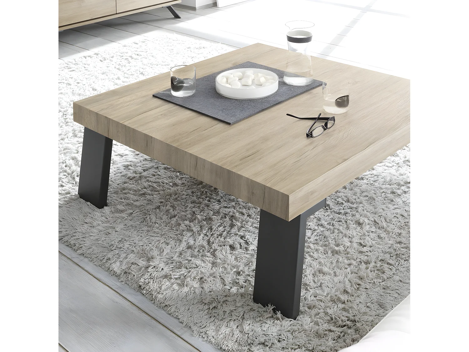 Table basse avec pieds en métal Palma - H40 cm