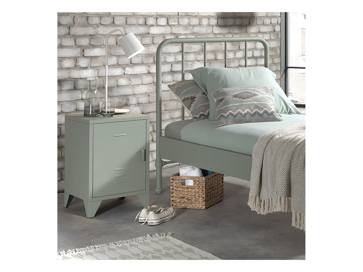 CHICAGO - Chevet 1 Porte Style Casier Industriel Métal Vert