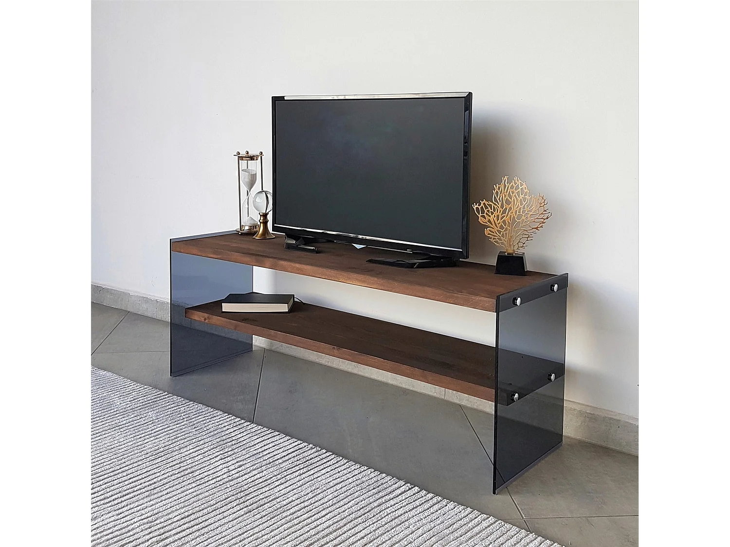 Meuble tv rhin design  en couleur nogal, 120x45x35cm