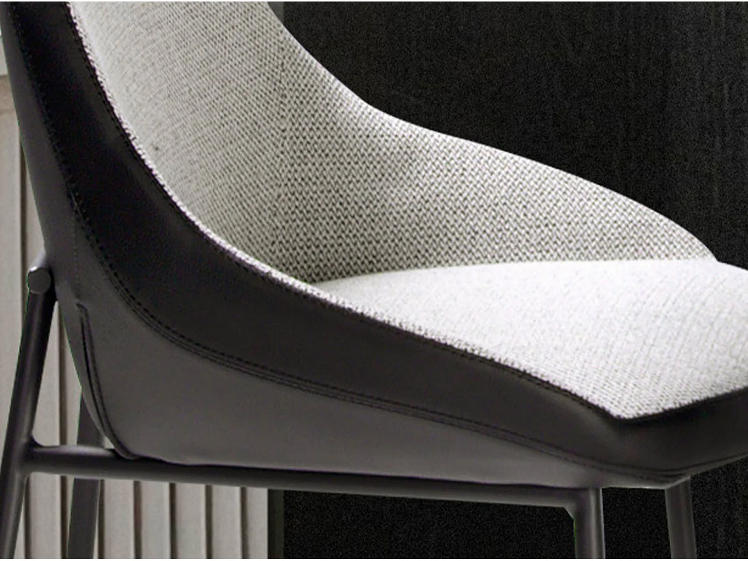 Tabouret en tissu gris et similicuir noir 4100 ANGEL CERDA