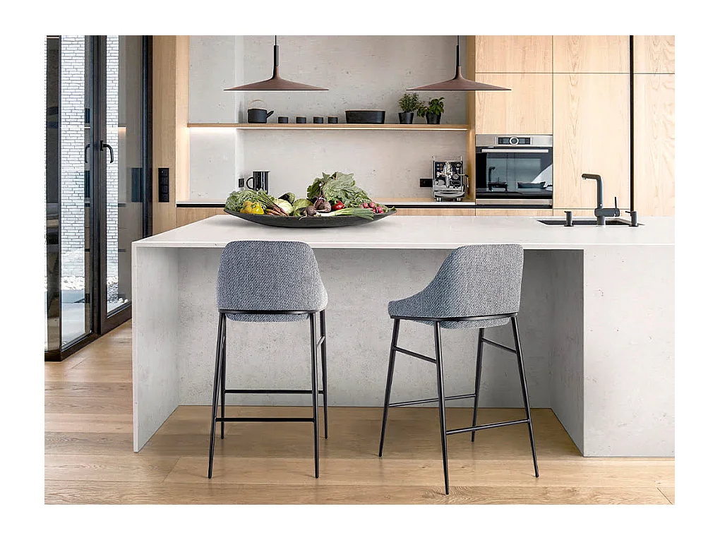 Kruk bekleed met stof en zwart stalen structuur 4103 ANGEL CERDA