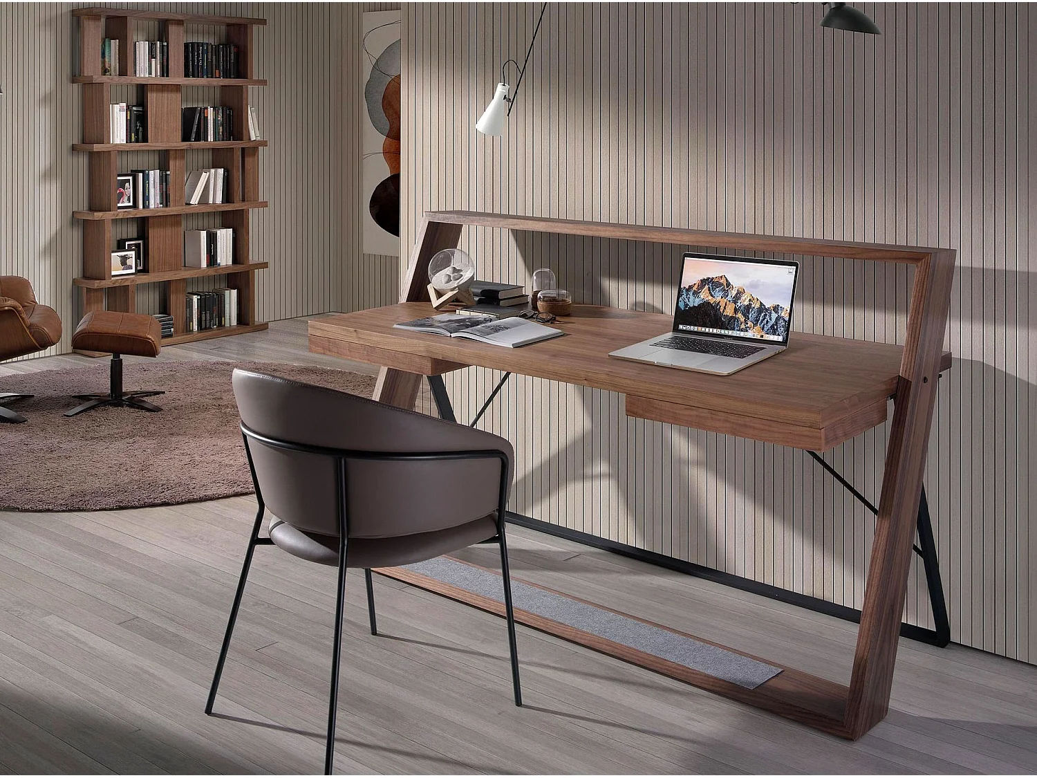 Bureau en noyer et acier noir 3216 ANGEL CERDA