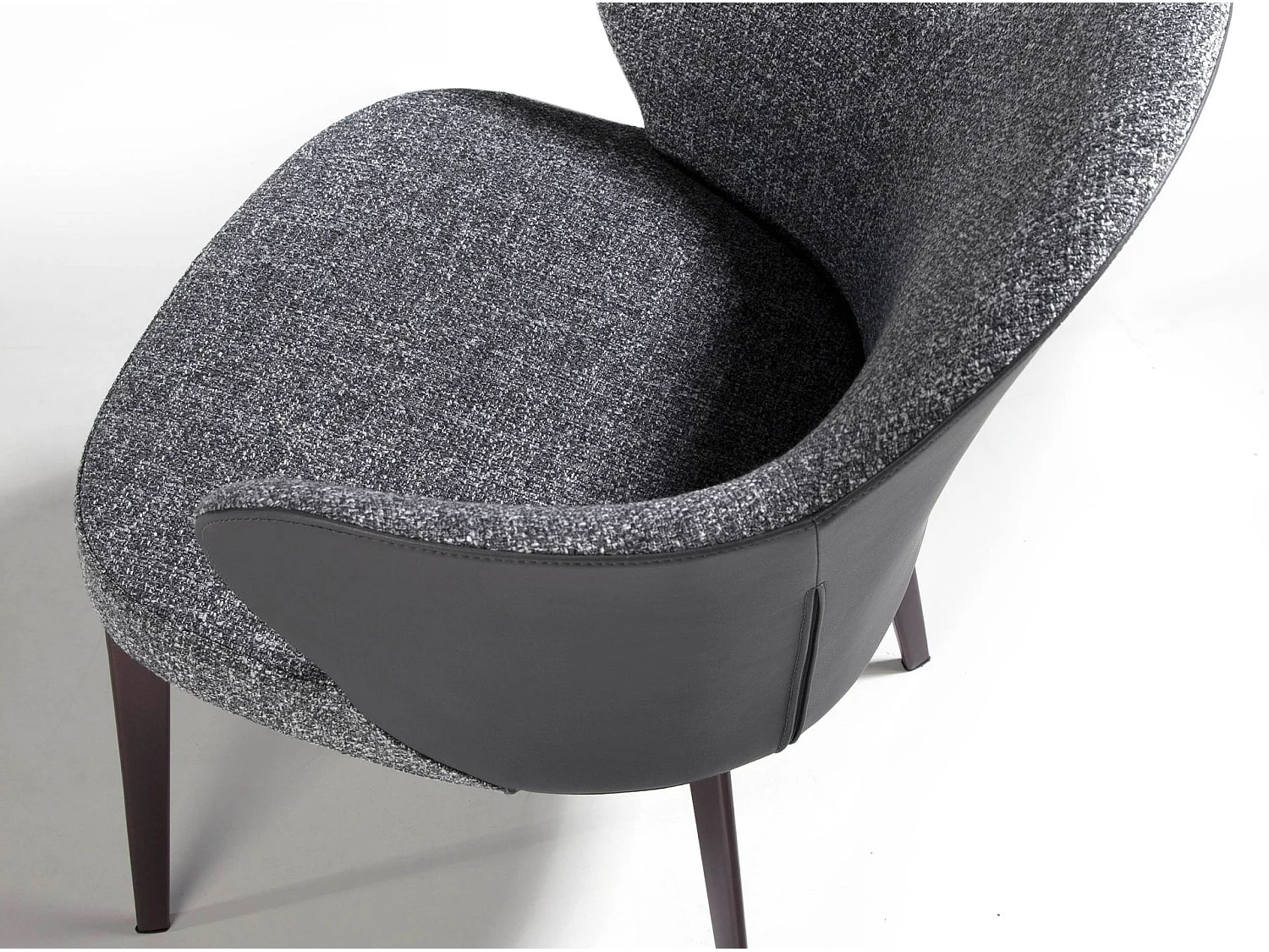 Chaise en tissu et similicuir gris foncé 4102 ANGEL CERDA