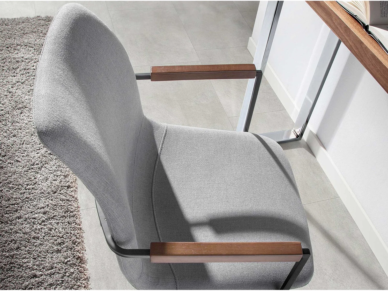 Chaise pivotante en tissu gris foncé 4105 ANGEL CERDA