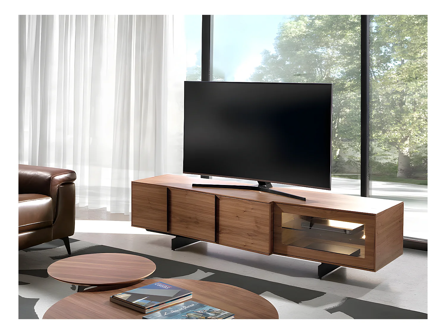 Szafka pod telewizor z orzecha włoskiego i czarnej stali z oświetleniem wewnętrznym
