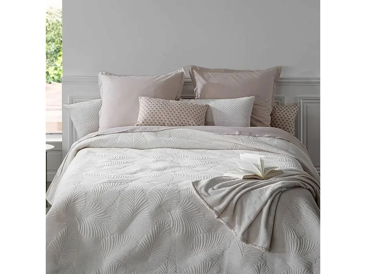 Dessus de Lit Velours Ivoire 240 x 260 cm