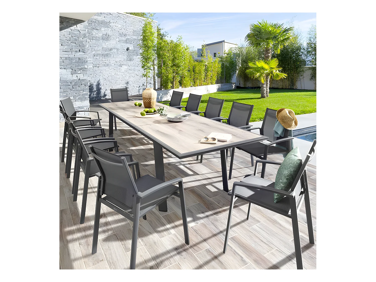 Table extensible ECP 12p pécan/graphite Pavane Hespéride