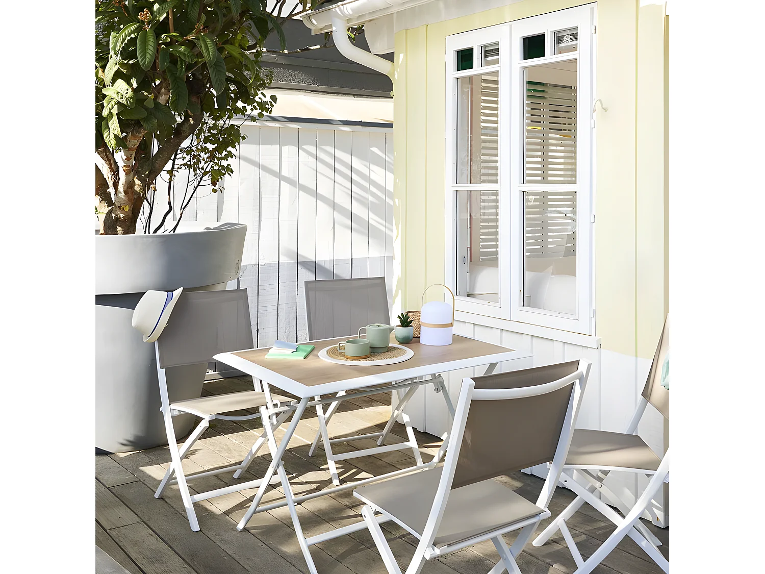 Table aluminium Azua 4 places houblon Hespéride