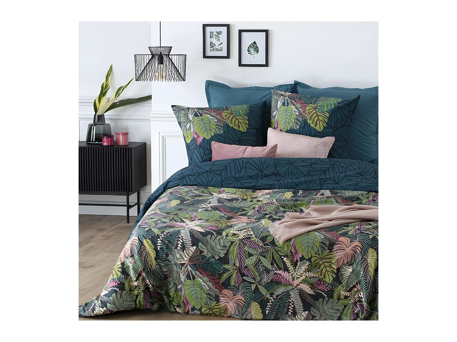 Parure de lit 2 Personnes 260 x 240 cm Housse de couette avec 2 taies Imprimé Eden