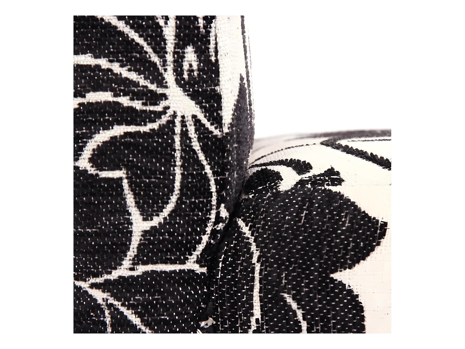 Lot de 4 chaises de salle à manger en tissu imprimé blanc&noir pieds foncés CDS04122