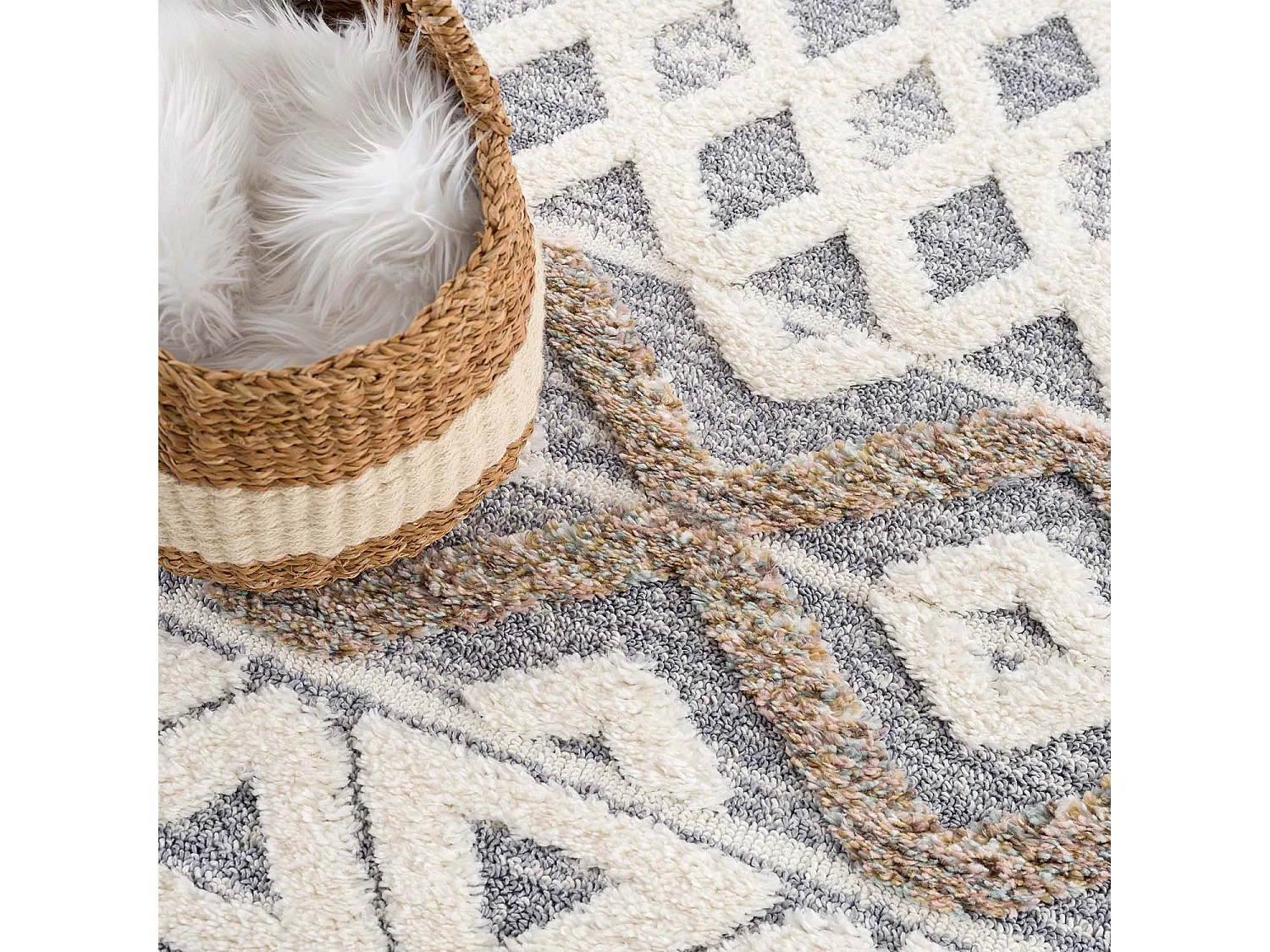 HAVA - Tapis à poils longs et relief beige et crème 200x290cm