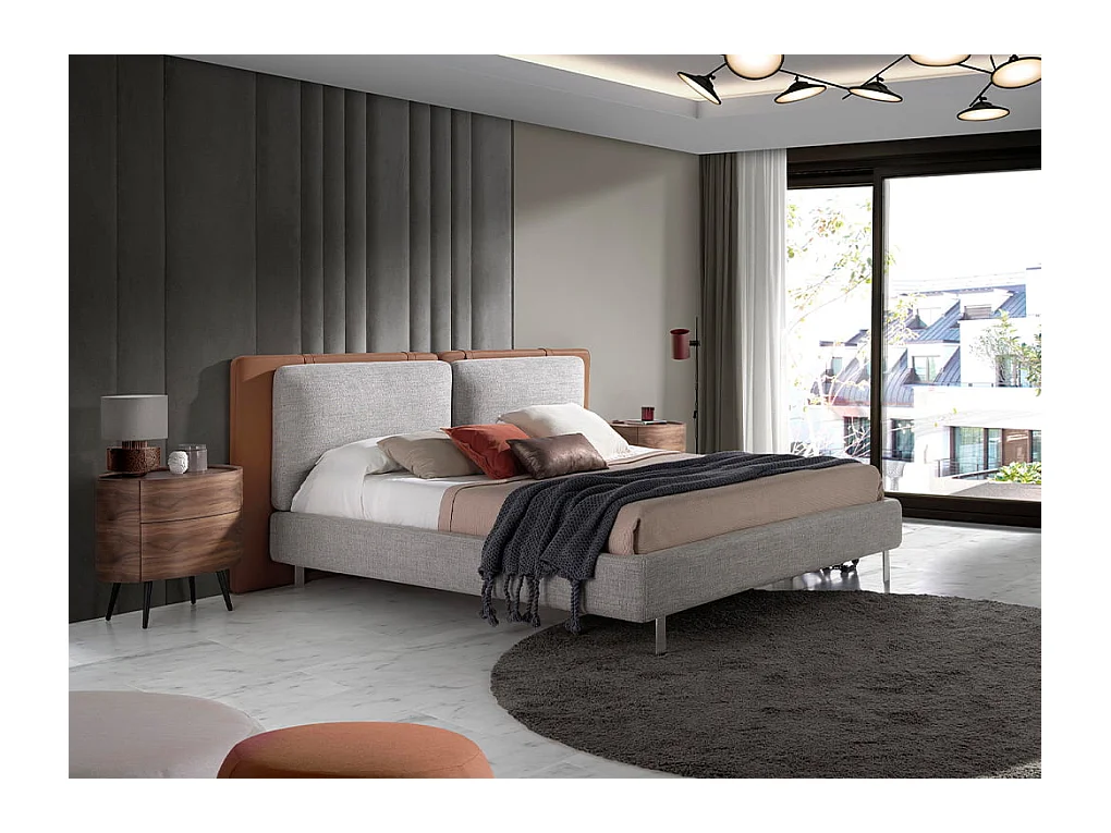 Letto in tessuto ed ecopelle con gambe in acciaio   7123 ANGEL CERDA