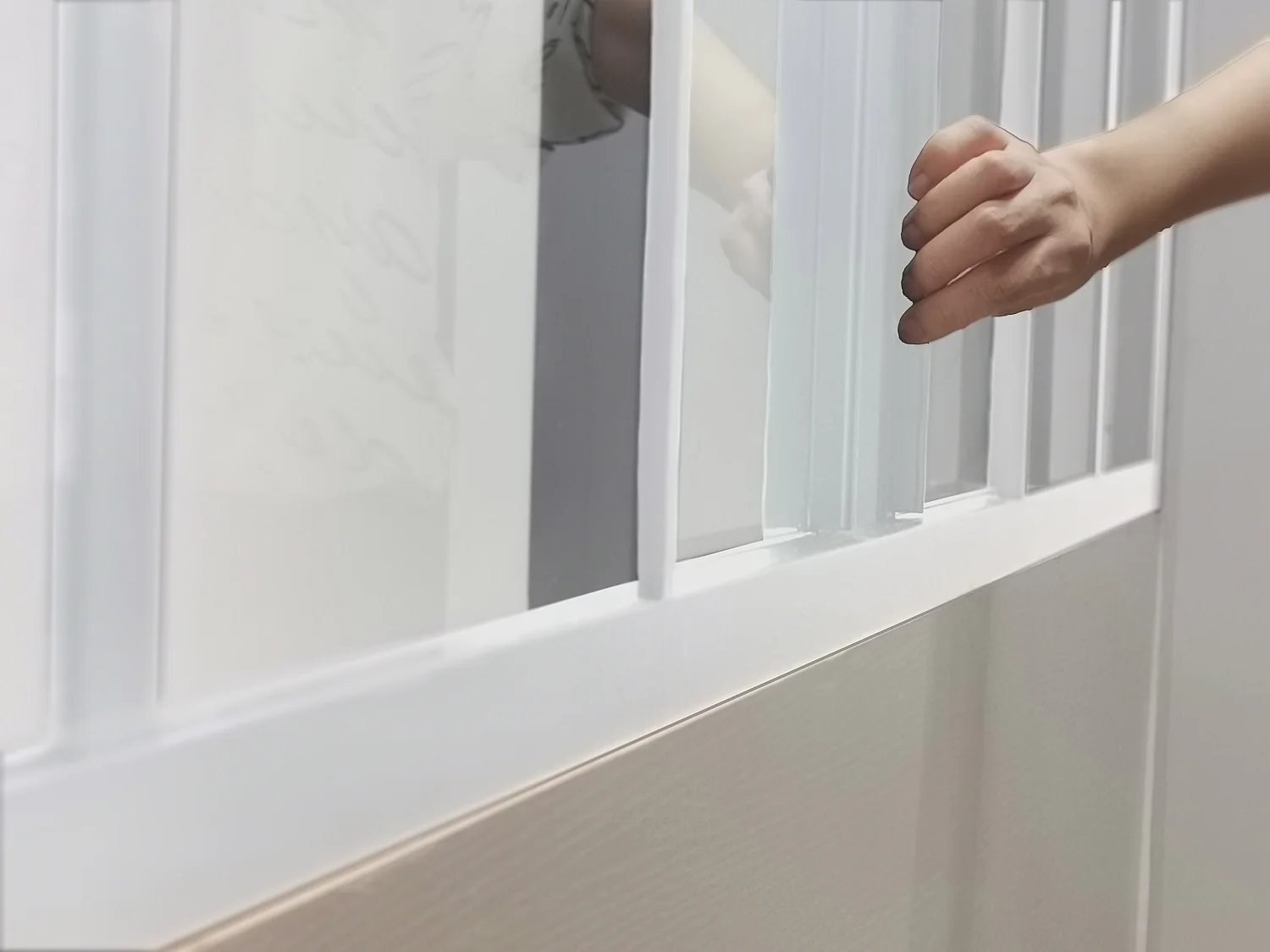 Skyvevindu i pulverlakkert hvitt aluminium 180x105 cm - RAVENA