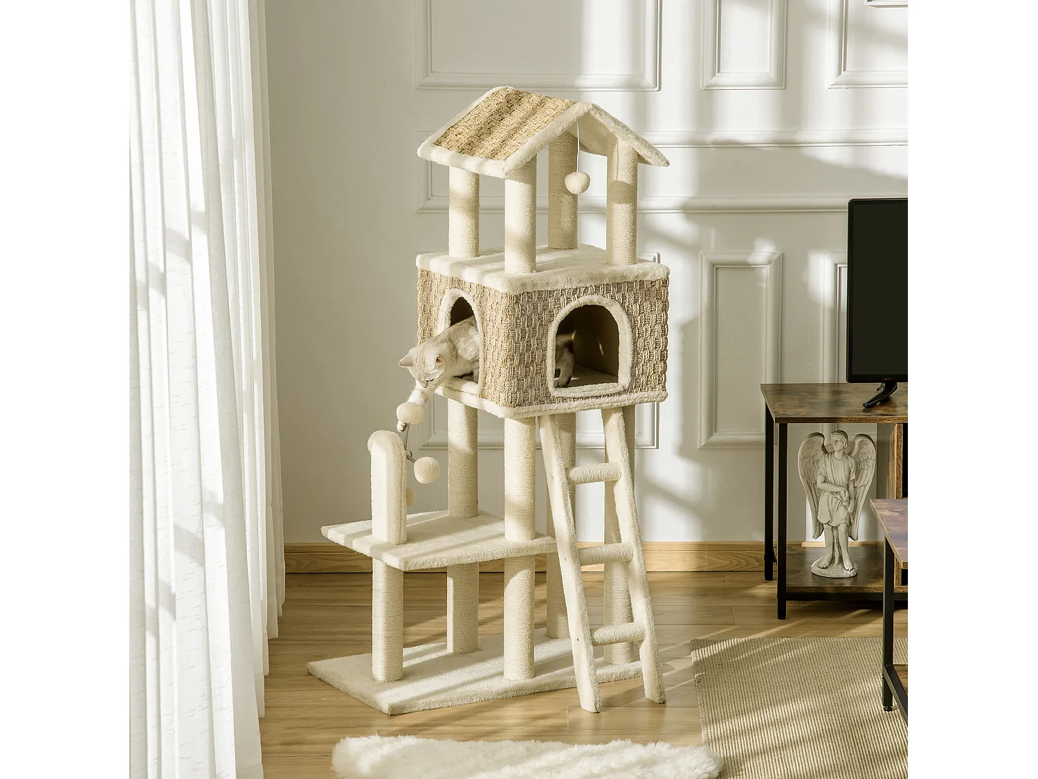 Arbre à chats style cosy chic griffoirs sisal naturel grande niche plateforme échelle jeu boules tourniquet peluche courte cordes d'algues tressées