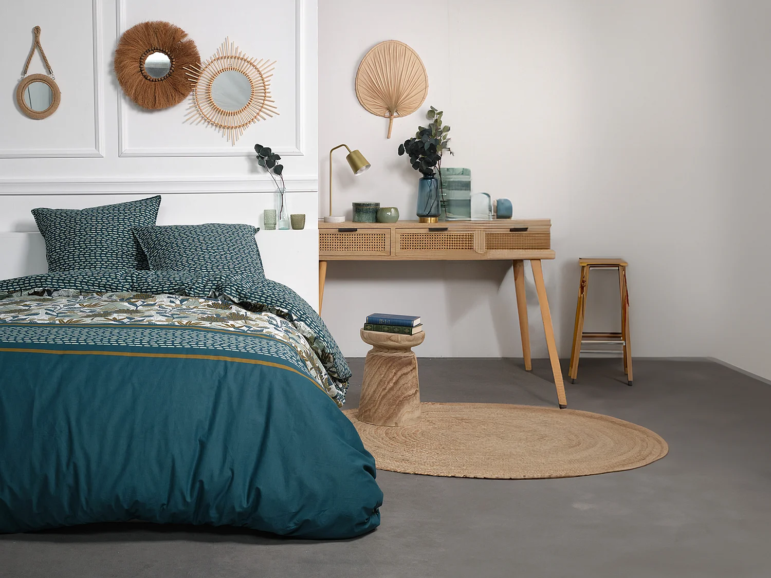 Parure de lit en coton 57 fils/cm² - Housse de couette 220 x 240 cm + 2 taies d'oreiller 63 x 63 cm - Vert et bleu - FLORAMIA