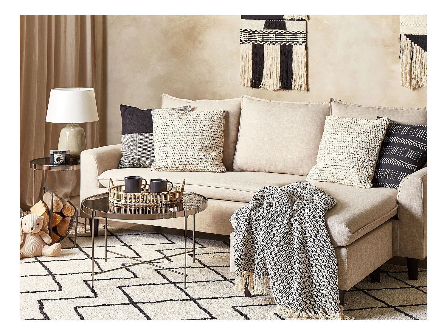 Zestaw 2 poduszek dekoracyjnych HOWEA Bawełna 45 x 45 cm Beżowy Wzór geometryczny