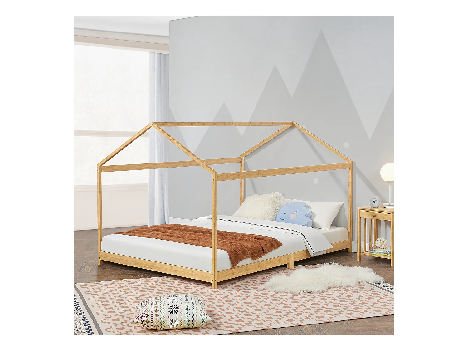 Lit cabane Vindafjord pour enfant 120 x 200 cm forme maison bambou naturel [en.casa]