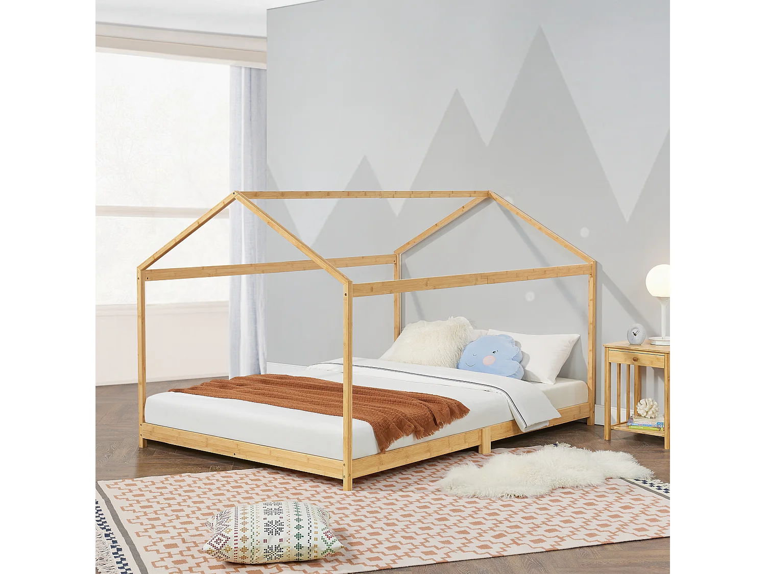 Lit cabane Vindafjord pour enfant 120 x 200 cm forme maison bambou naturel [en.casa]