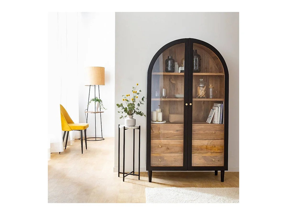 Vitrina de madera de mango Paulo - Elegancia contemporánea para tus objetos de valor