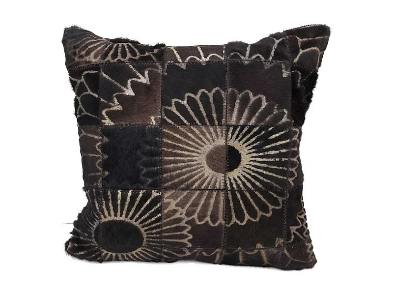 Coussin 45x45 fait main en peau de vache marron LUBO