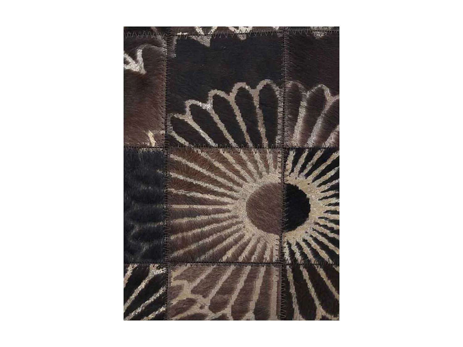 Coussin 45x45 fait main en peau de vache marron LUBO