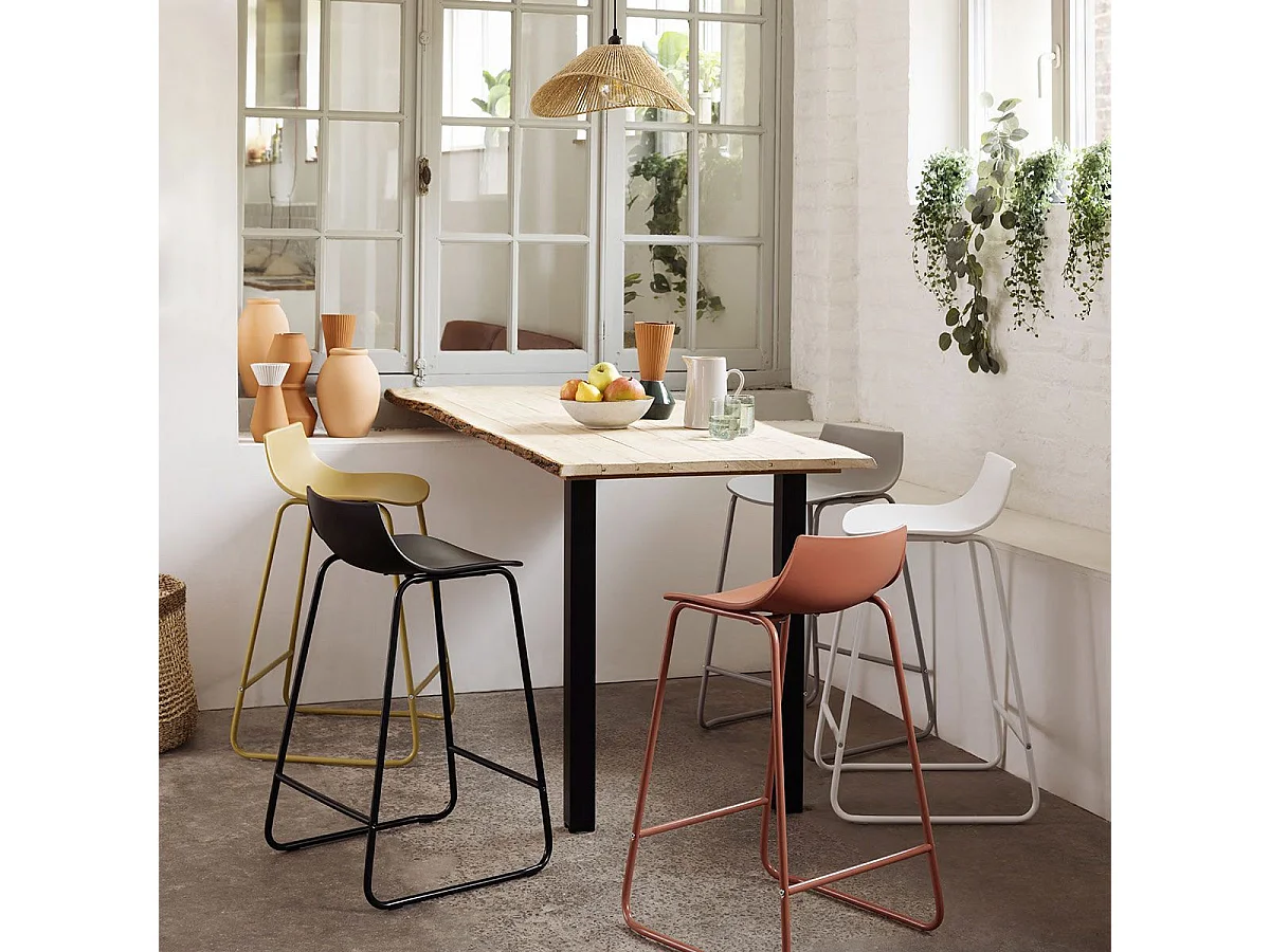 Tabouret de bar Noir pieds en métal H 82 cm