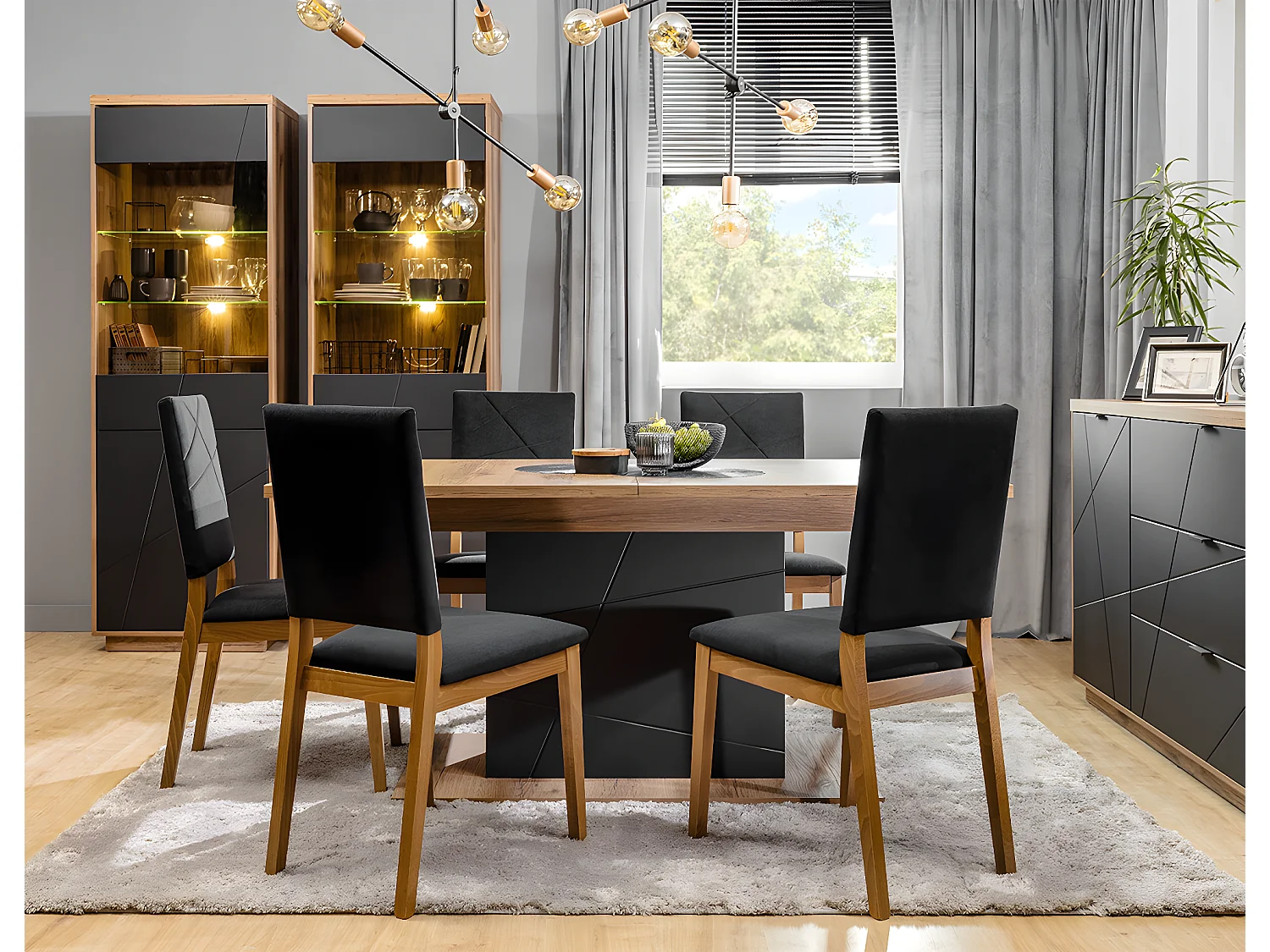 Table à manger extensible 4 à 6 places Sven Noir et Bois