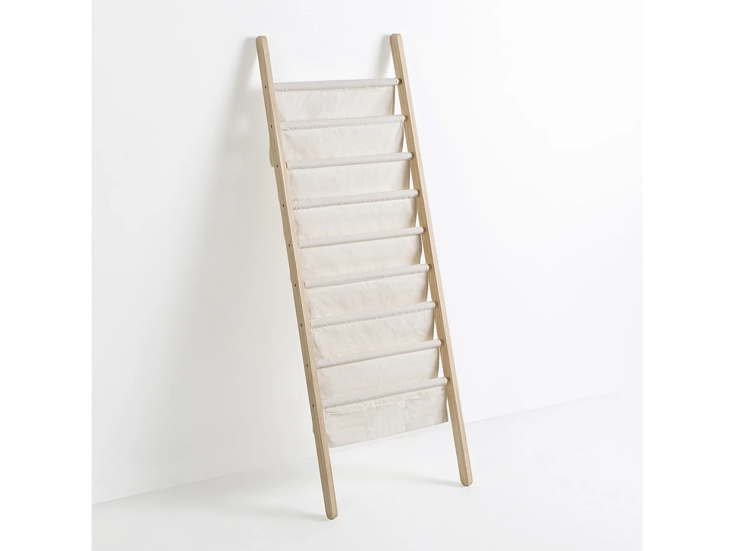 Zeitungsständer Xoel