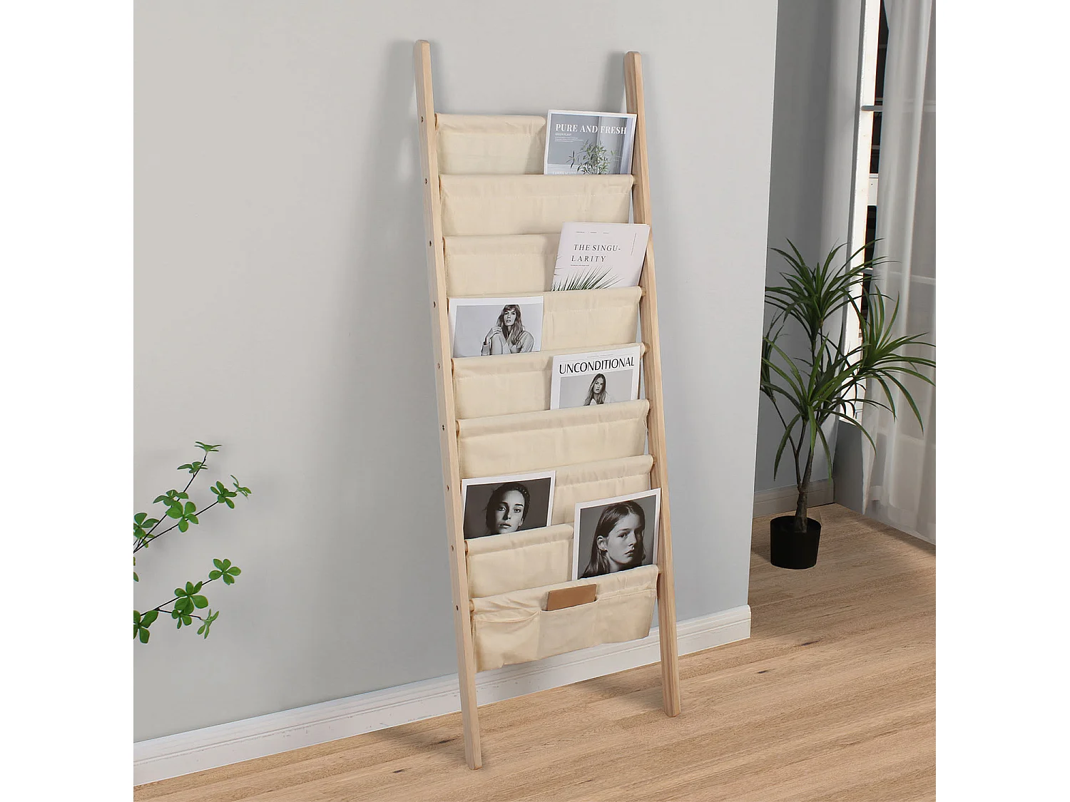 Zeitungsständer Xoel