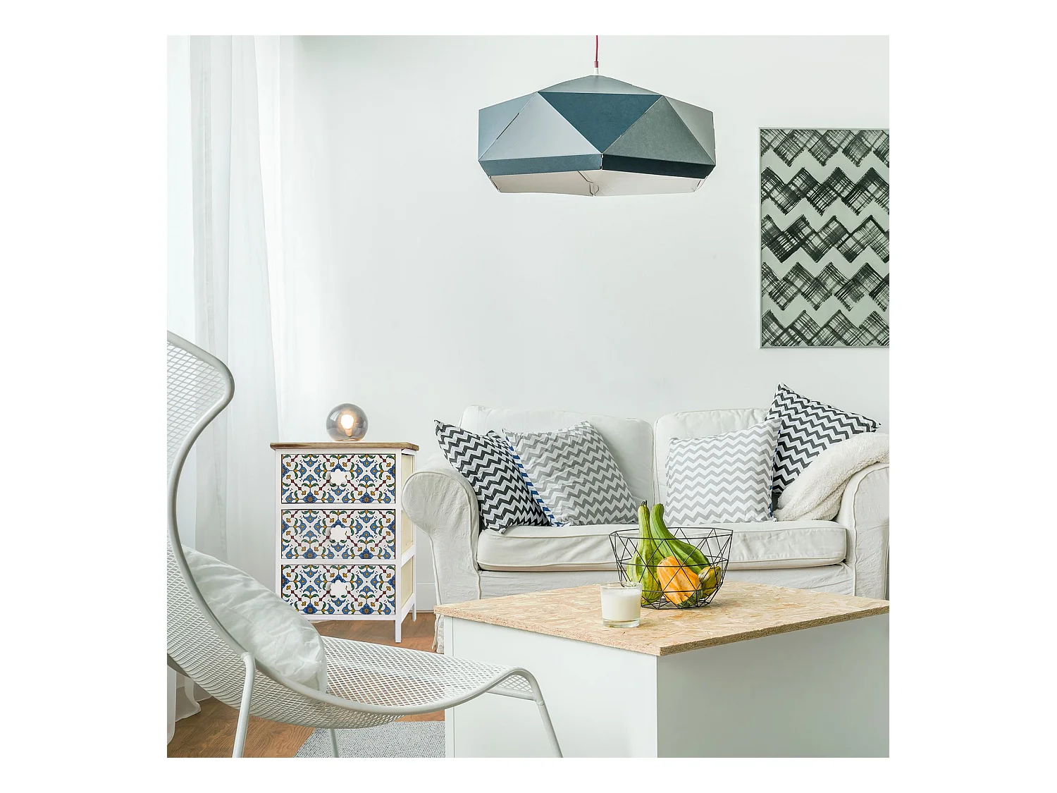 Table De Chevet 3 Tiroirs Bois Majolique Blanc 60x40x30