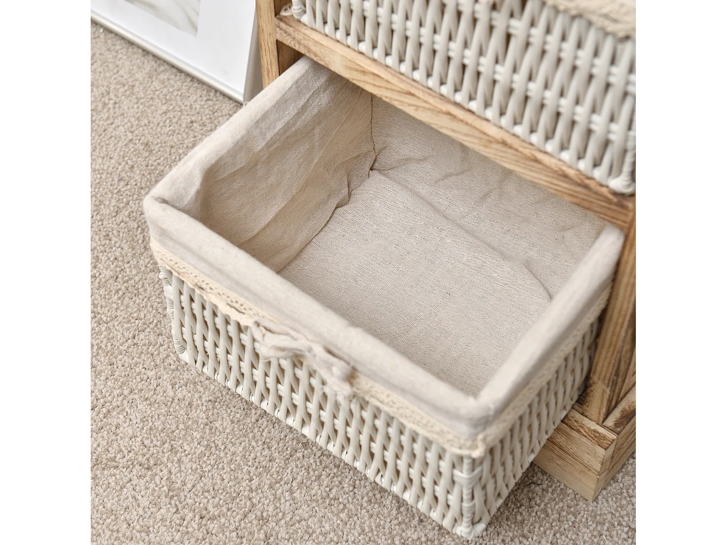 Comodino 3 Cassetti Legno Vimini Natural Camera 63x30x27