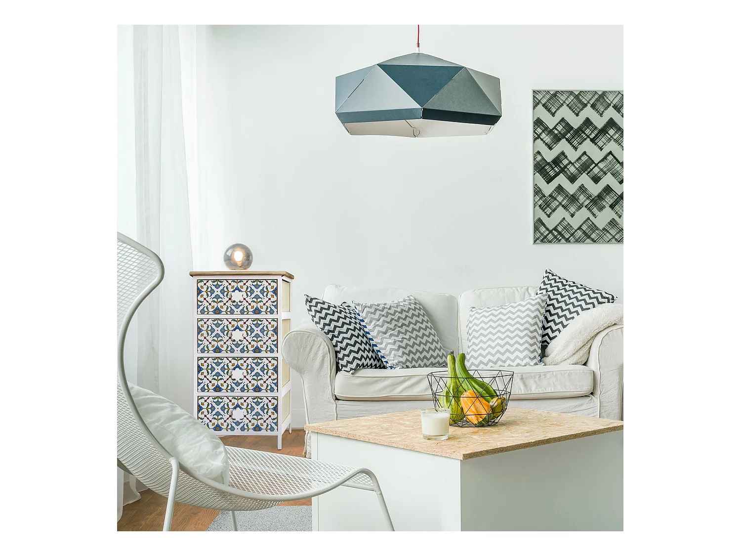 Commode 4 Tiroirs Bois Majolica Blanc Clair Bleu 76x40x30