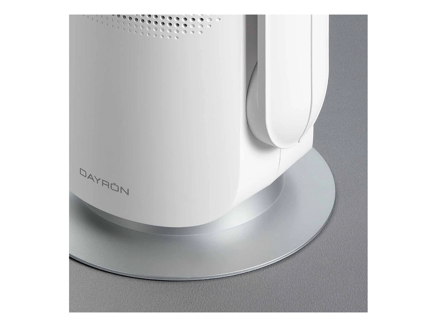 Ventilador de Pie WiFi Ø25.5cm 26W 9 Velocidades Vital Silence Blanco Dayron