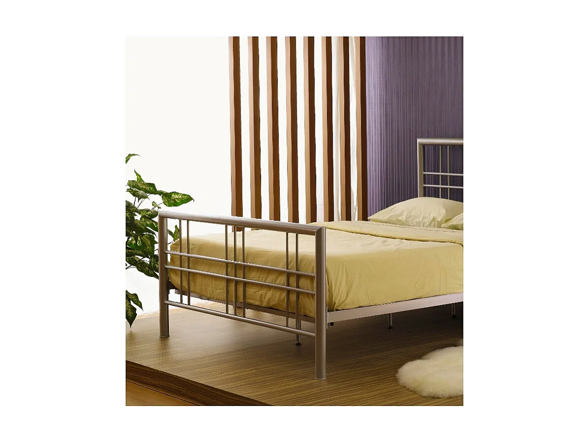 Letto PAXOS 160x200 cm in metallo colore grigio argento con rete a doghe.