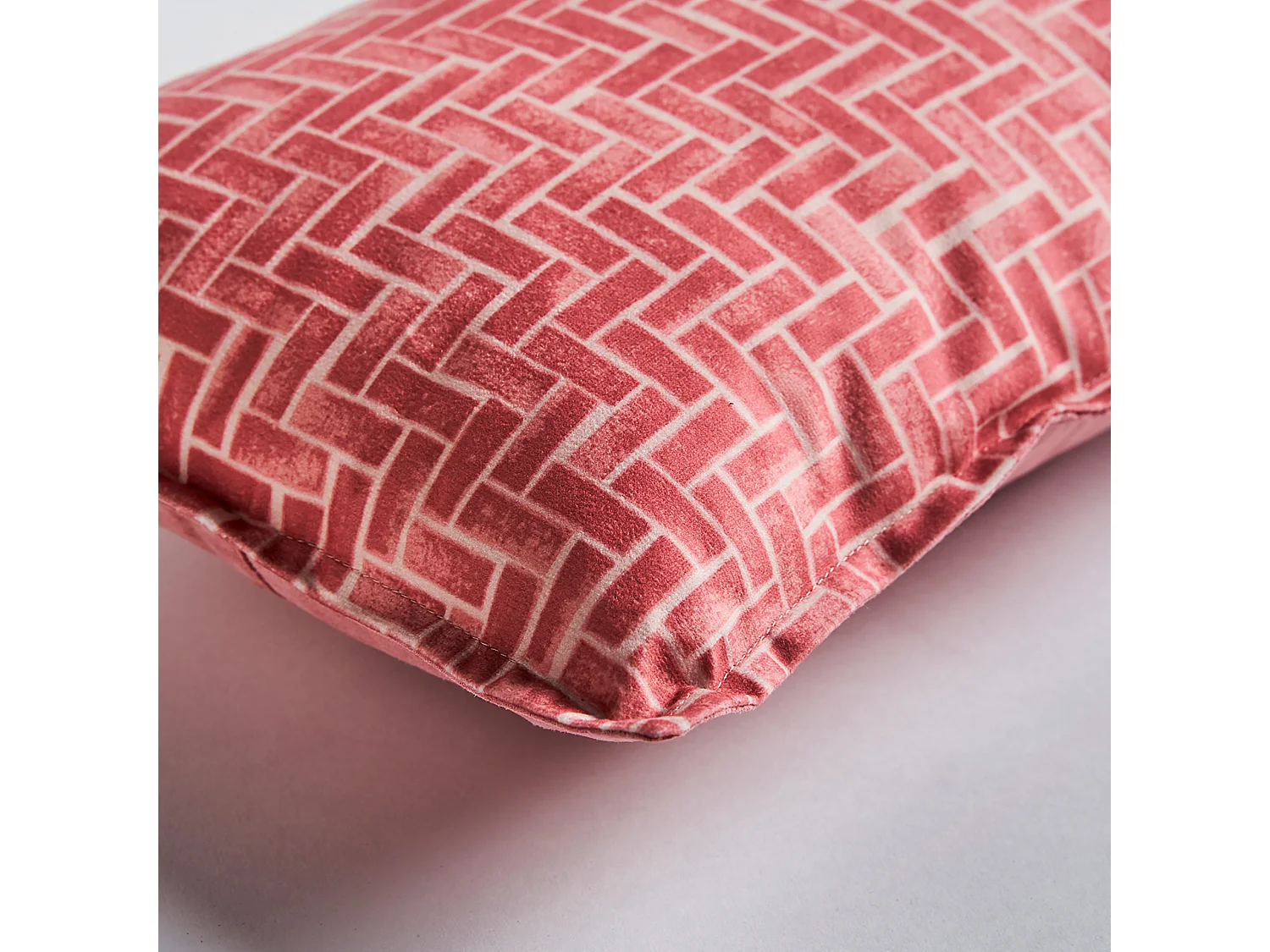 Coussin en velours rose 42x26x10 cm