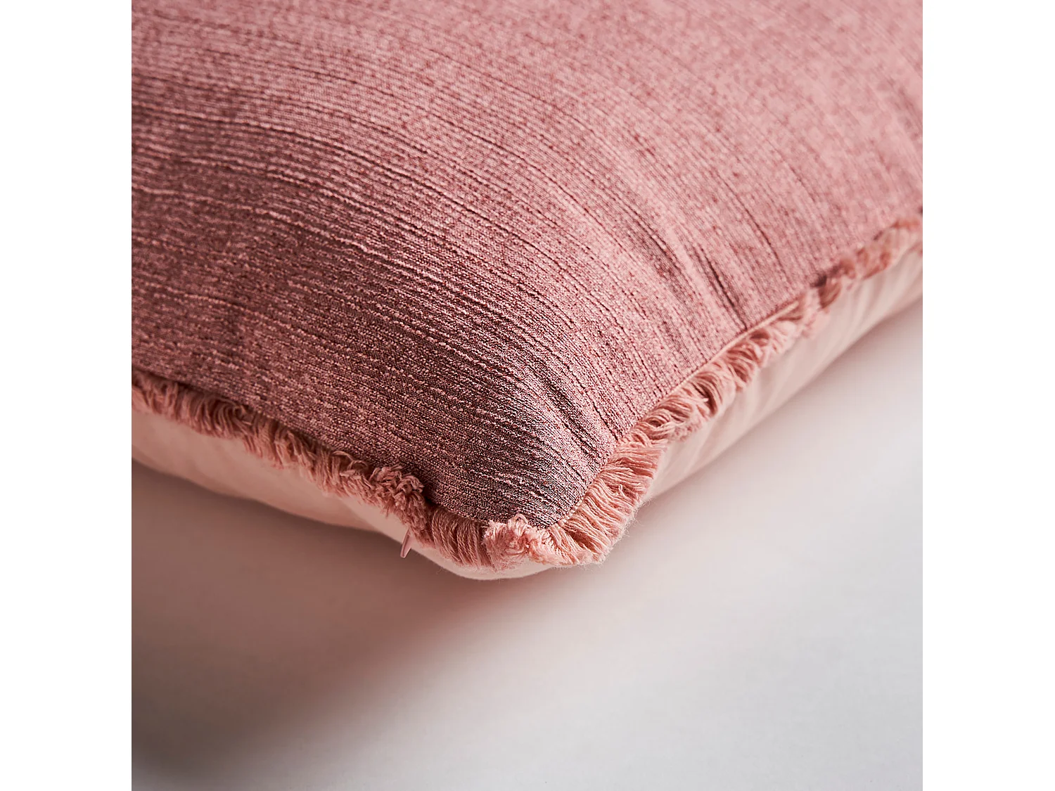Coussin en polyester rose 42x41x9 cm