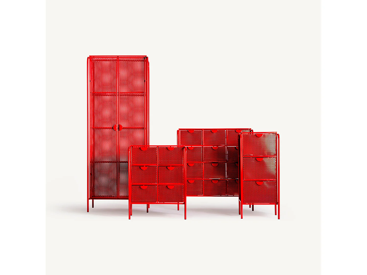 Armario de hierro en color rojo de 70x49x180cm