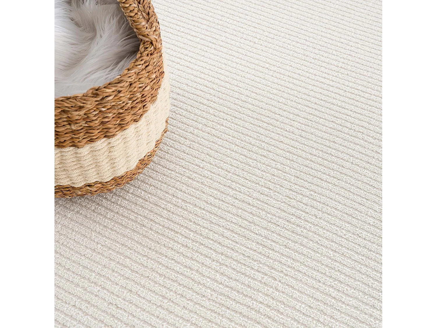 TARA - Tapis uni blanc à relief linéaire 80x300cm