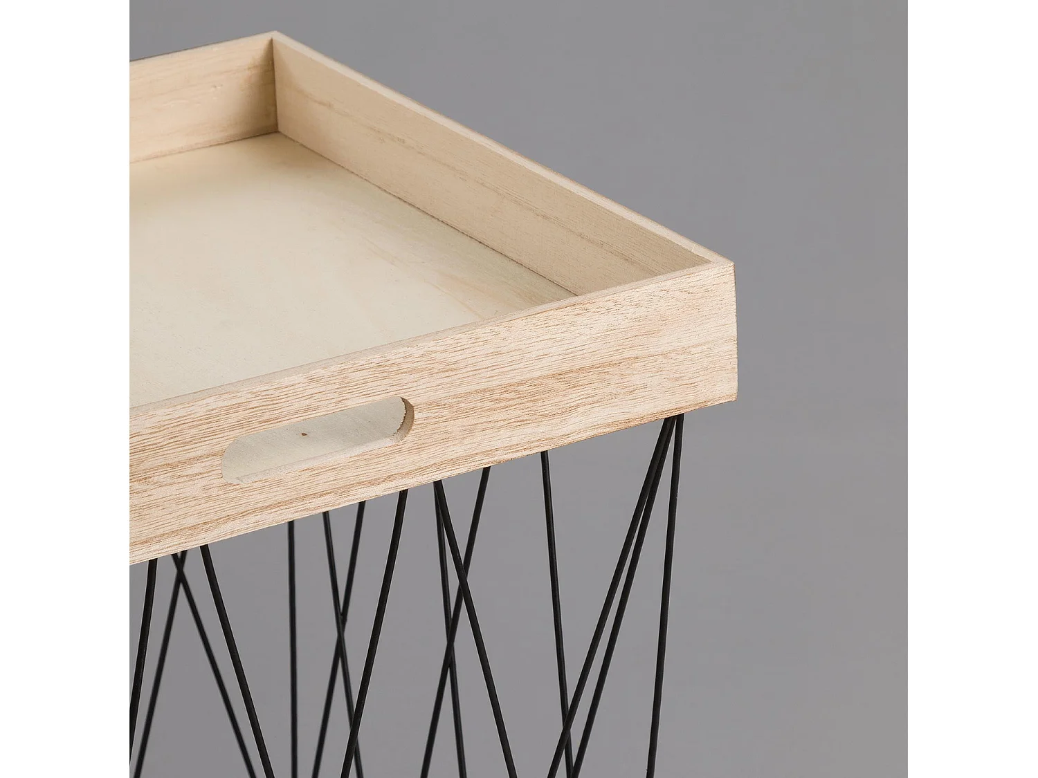 Tavolino quadrato Vassoio Beige/Nero Vassoio 44,5x37,5x37,5cm Thinia Home