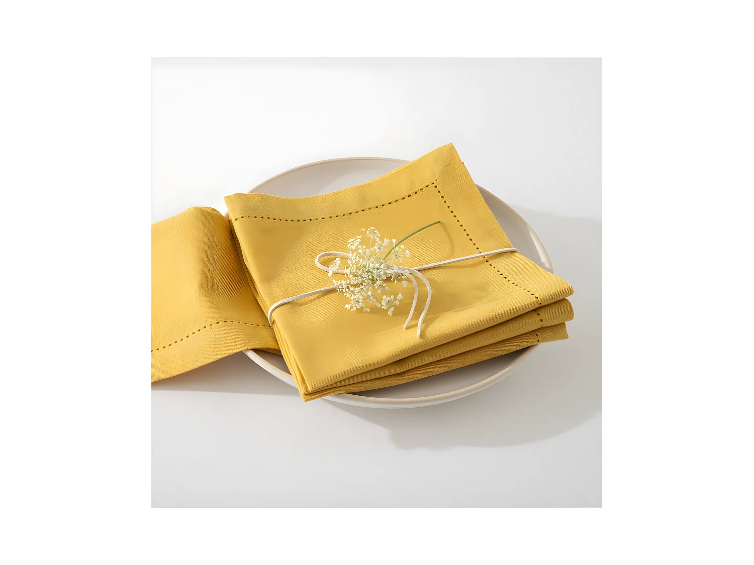 Lot de 4 Serviettes de table en Coton Ocre 40 x 40 cm