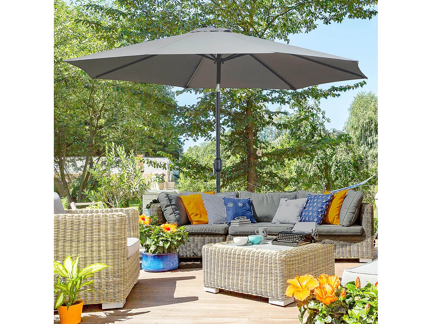 Sombrilla de jardín gris oscuro 295x295x250 cm Outsunny