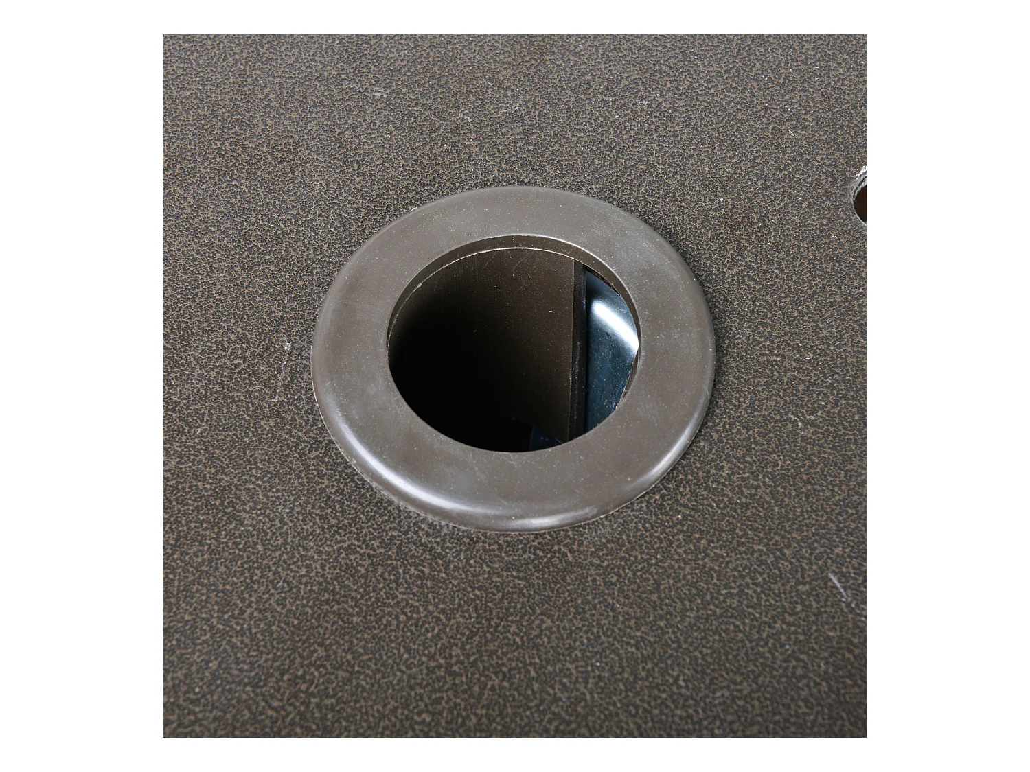 Table basse pied de parasol 2 en 1 résine tressée imitation rotin métal époxy chocolat