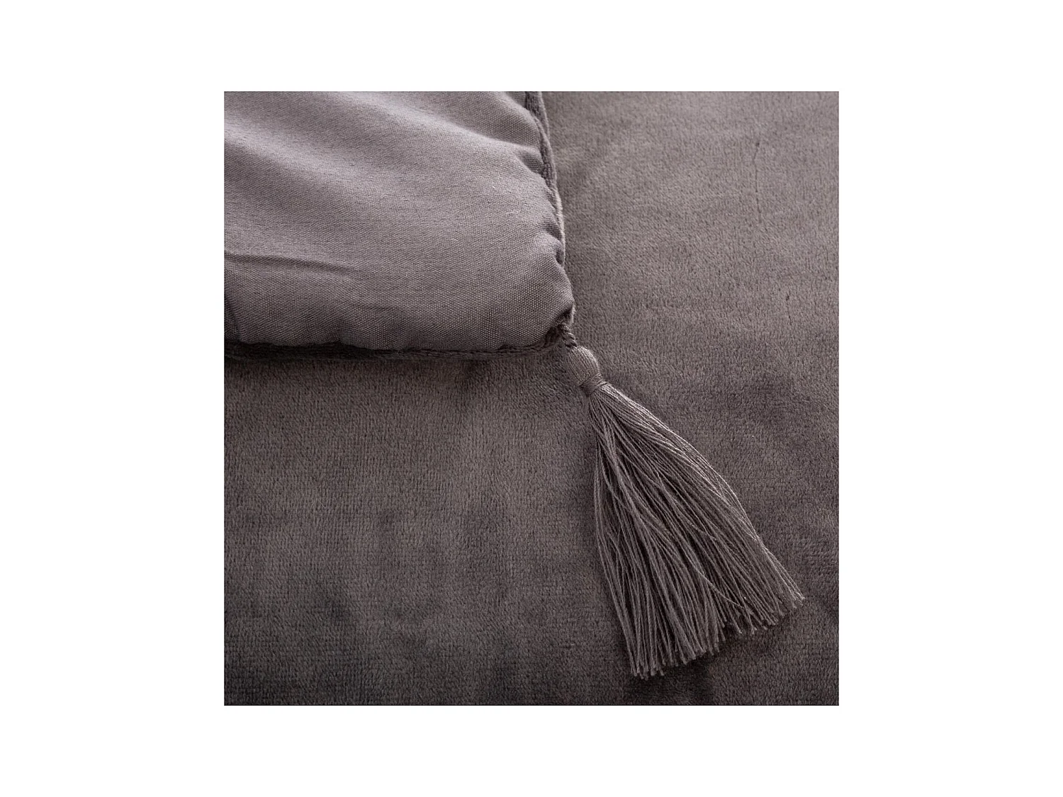 Samtdecke mit Pompons 80 x 180 cm