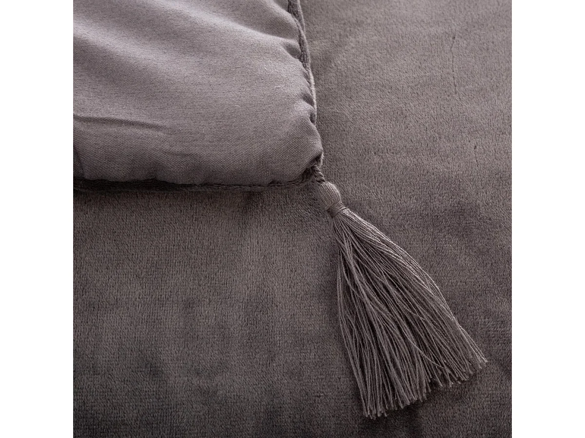 Samtdecke mit Pompons 80 x 180 cm