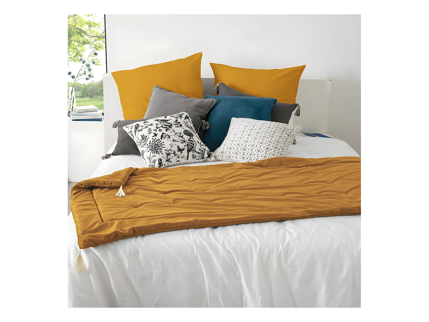 Edredón de terciopelo con borlas 80 x 180 cm